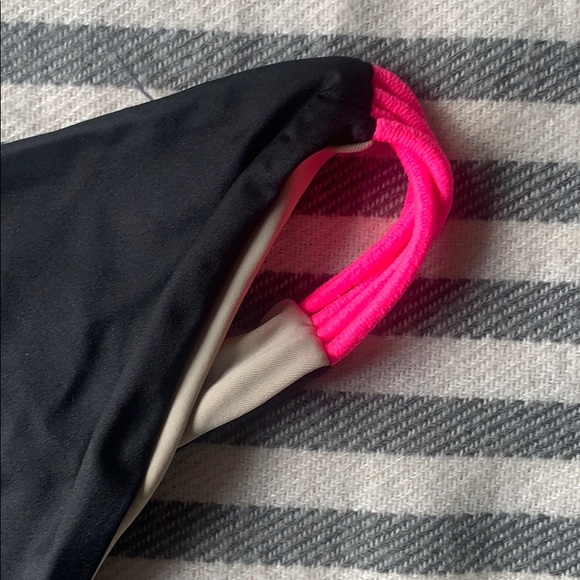 Basta Surf bikini bottom. Reversible - Picture 3 of 3